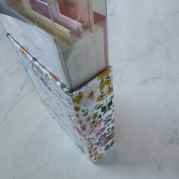 A BOX of VERSE:Floral Scripture Card Set-60 scriptures to inspire & help u grow🌸 - Picture 4 of 9